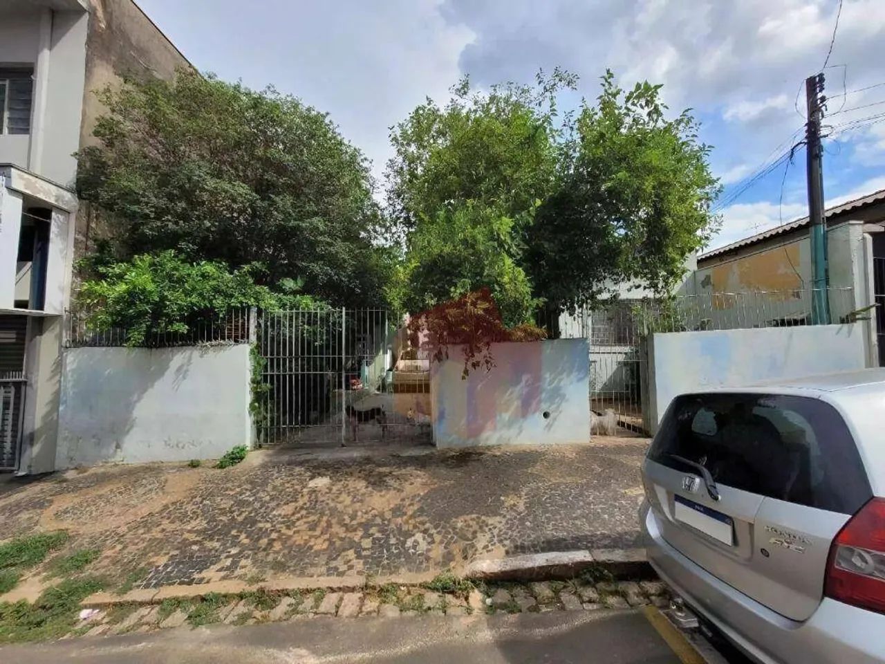 Casa com terreno de 325m², podendo ser COMERCIAL no Centro de Sumaré/SP - Foto 4