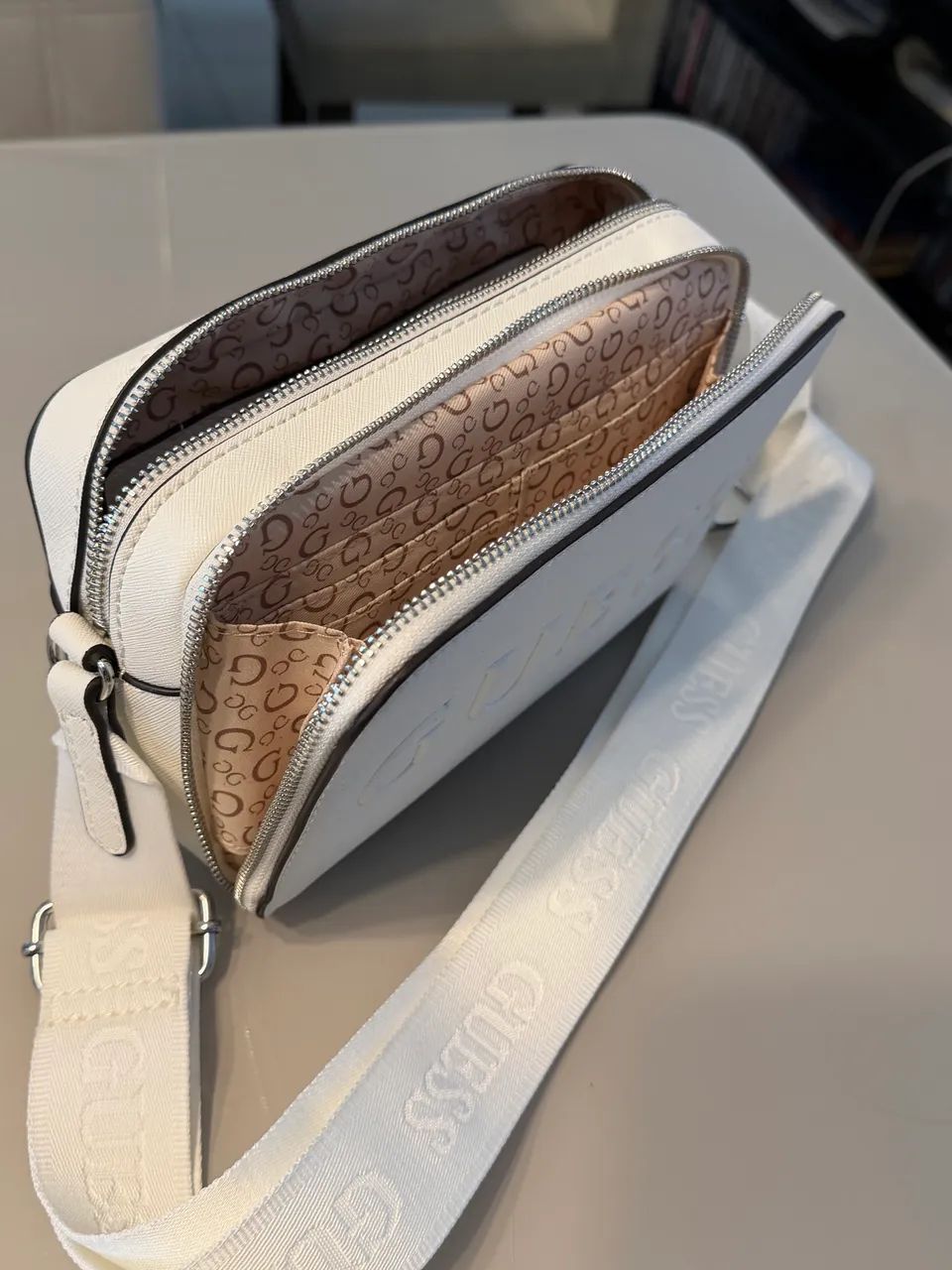 Bolsa Guess tiracolo original - Foto 4