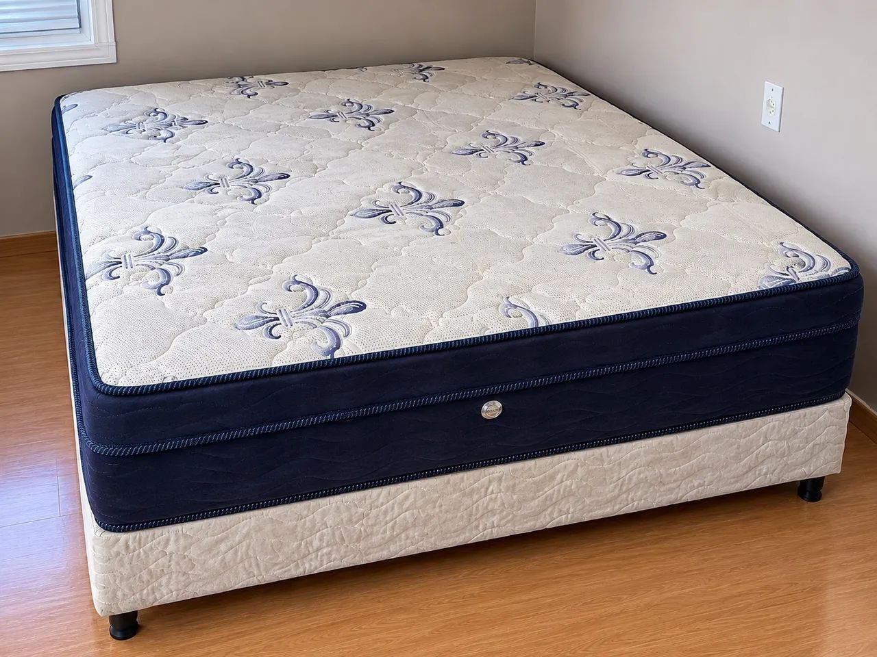 Cama box - Colchão Ortobom liberty casal