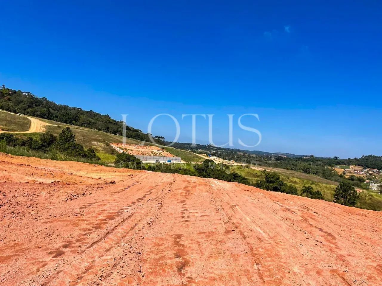 ESPAÇO PARA MORAR, DESCANSAR OU INVESTIR - Foto 2