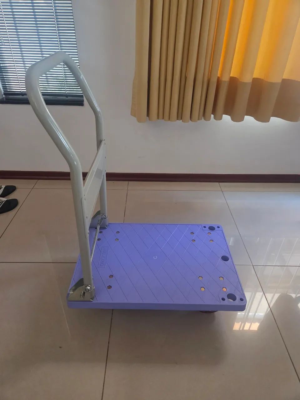 Carrinho de carga dobravel suporta 250kg