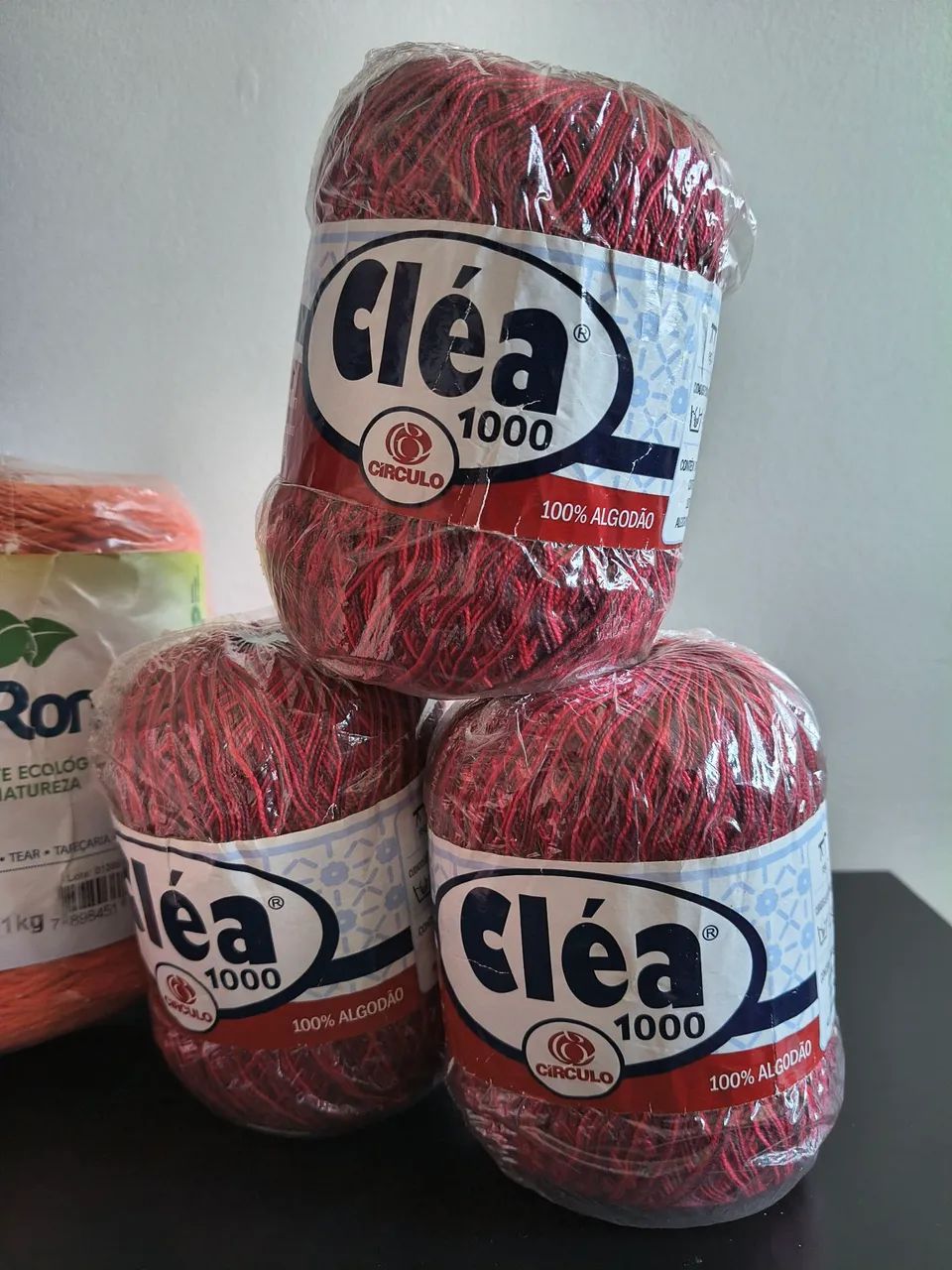 3 Novelos de linha Cléa 1000 100% algodão Cor 9245 Lote 551458 