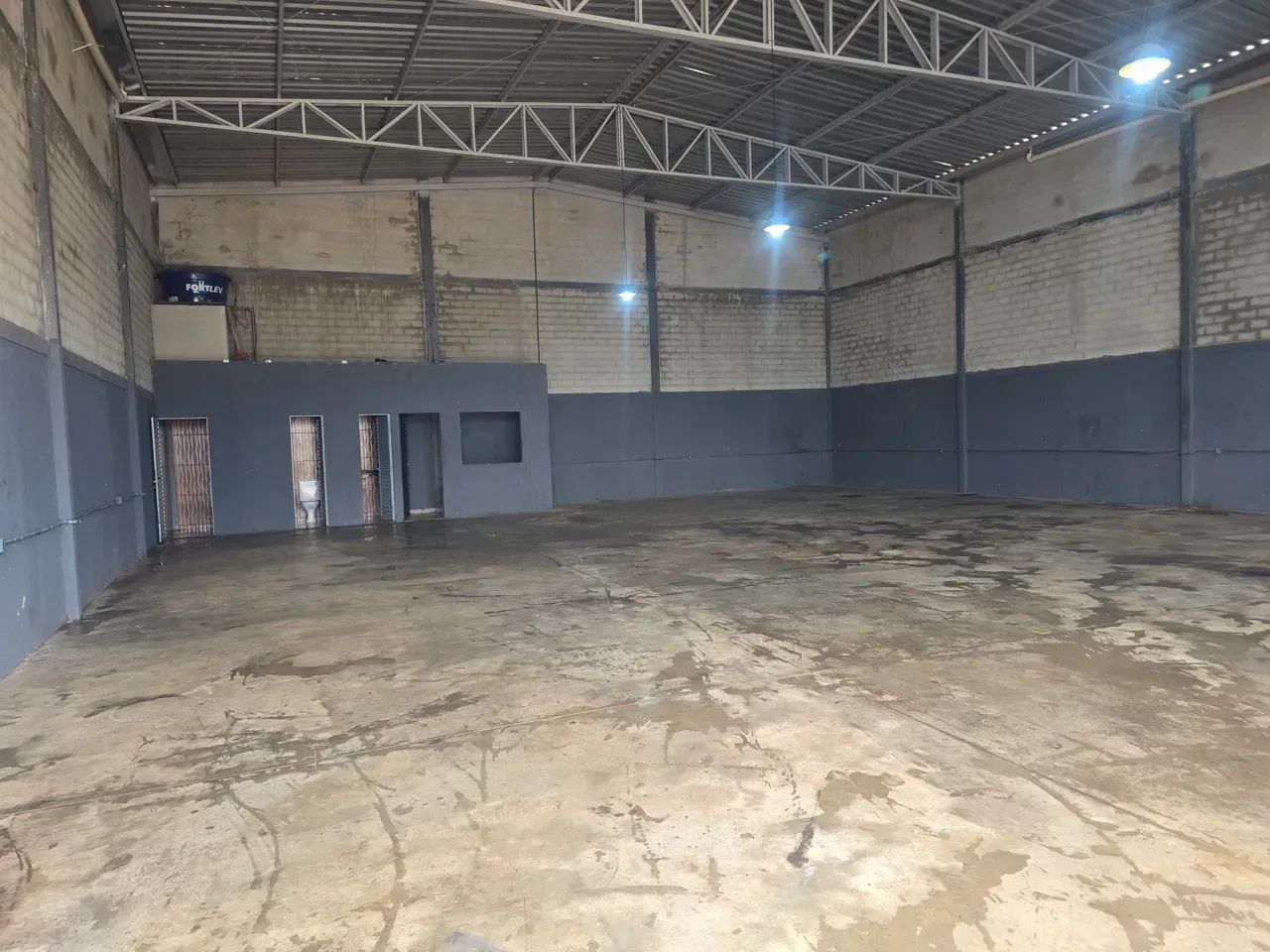 Alugo Galpão com 300 M2 no Setor Cristina em Trindade - Foto 5