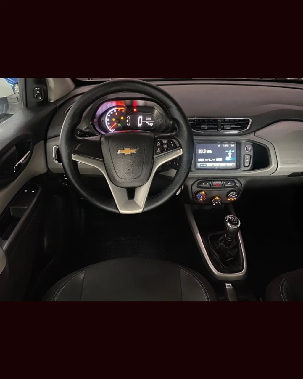 Chevrolet Onix Hatch LT 1.4 8V Flex Mec. 4P 2019 - Foto 3