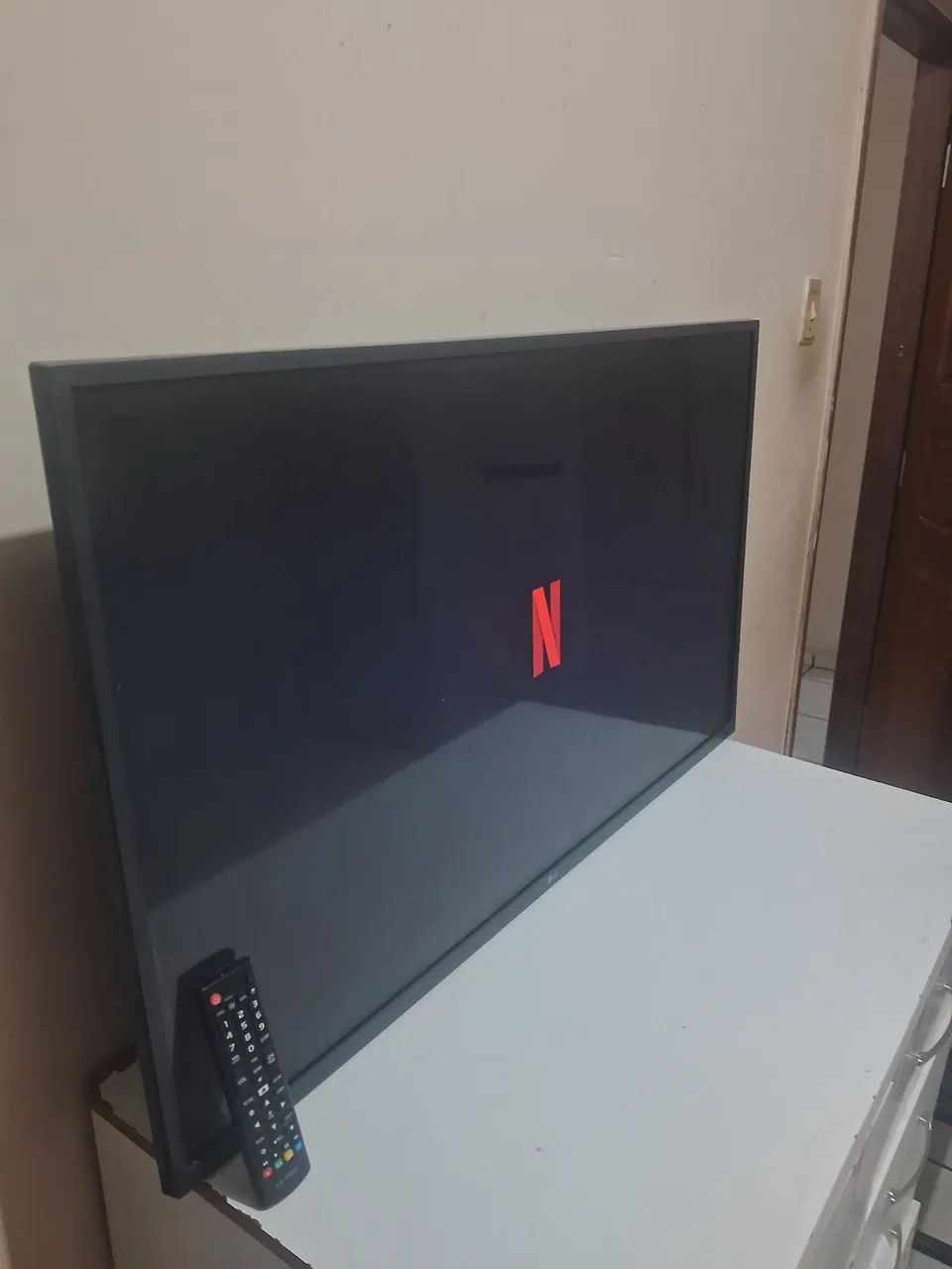 Vendo tv smart LG 43" semi nova !! - Foto 2