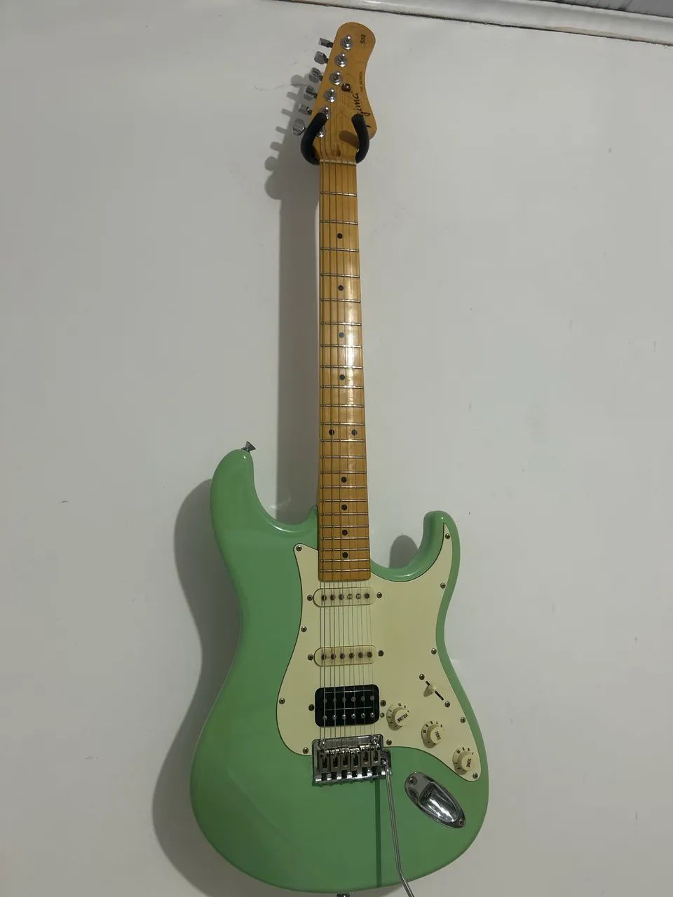 Guitarra Tagima TW 580 