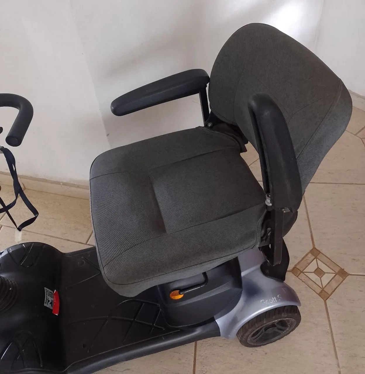 SCOOTER/QUADRICICLO/CARRINHO ELÉTRICO MODELO SCOTT S - Foto 2