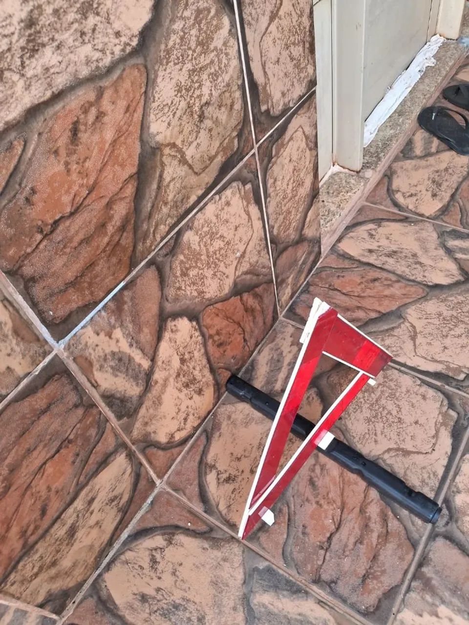 Triângulo de sinalização  - Foto 3