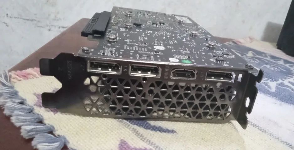 Placa De Video Duex Nvidia Geforce Gtx 1060 3gd5 - Foto 2