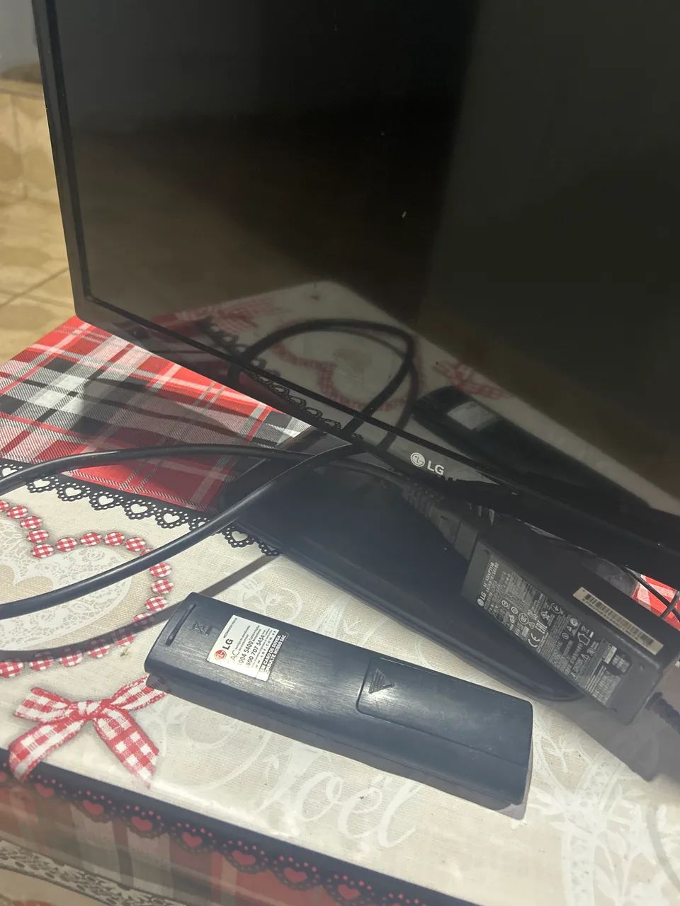 TV Monitor LG 24 Polegadas
