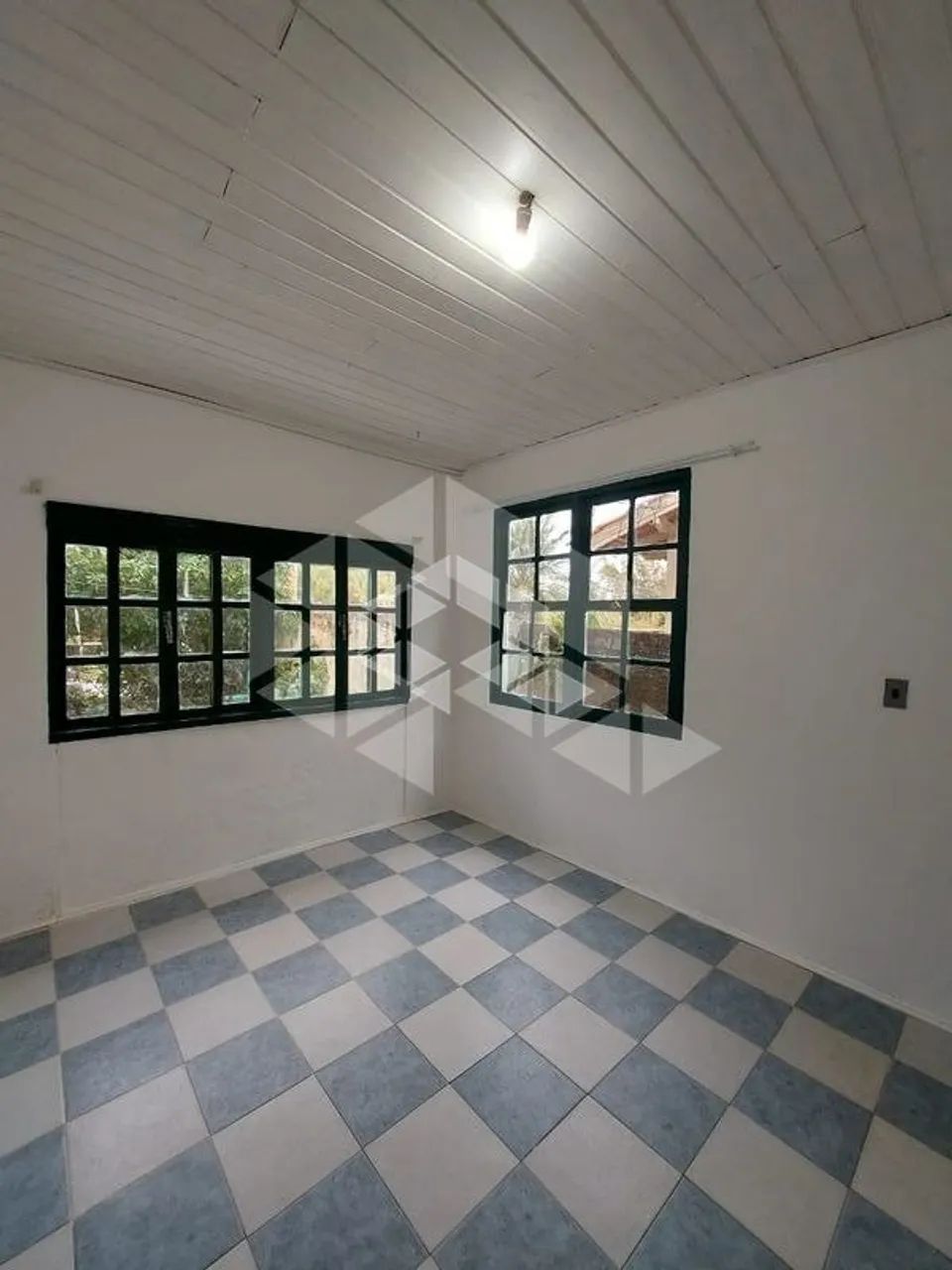 Venda de Imóvel com Duas Casas em Bairro Consolidado e preservado por normas ambientais -  - Foto 4