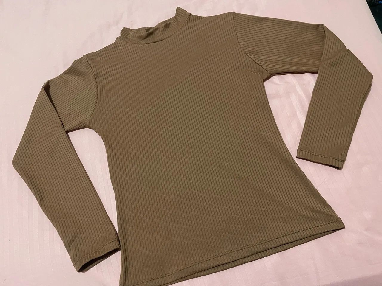 Blusa manga canelada - Foto 2