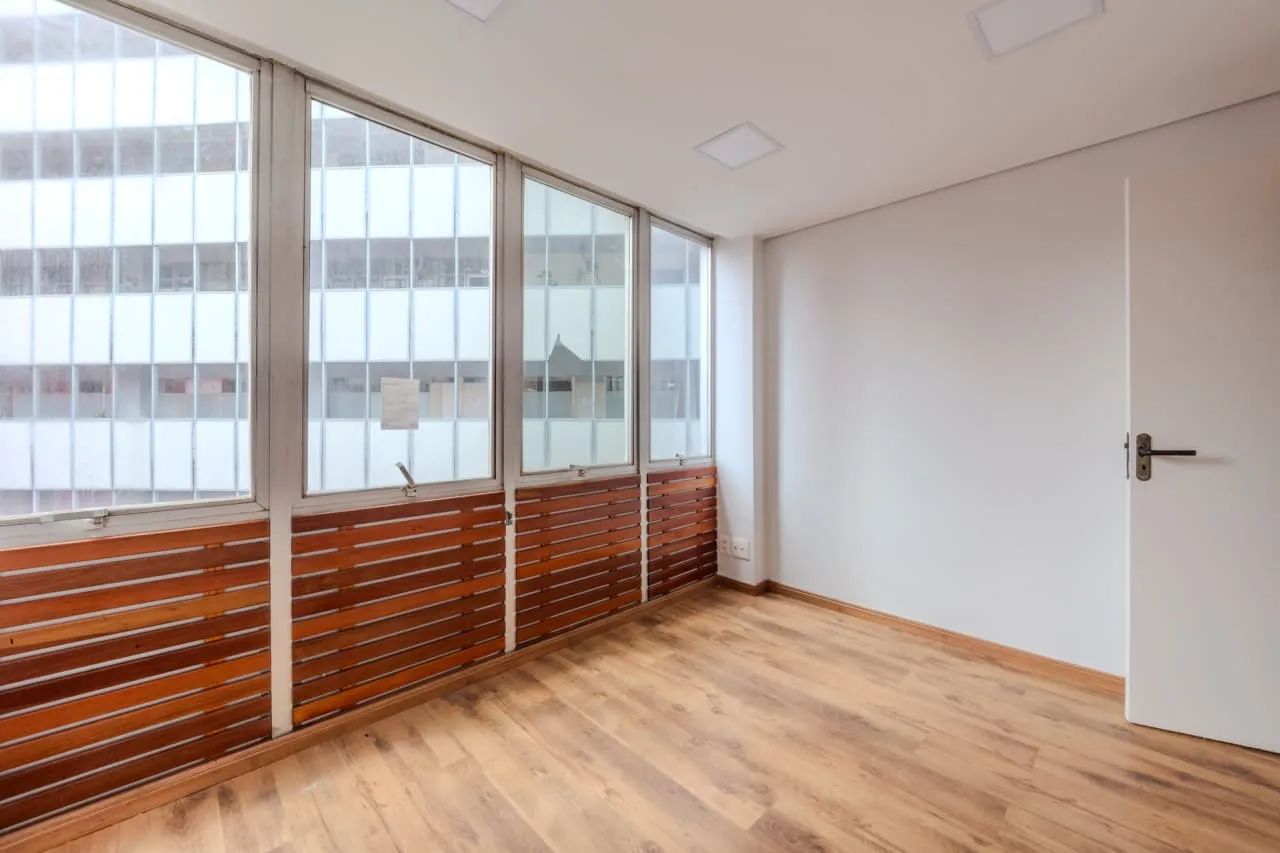 Prédio comercial na Rua Tabatinguera, 83  1500 m² - Foto 2