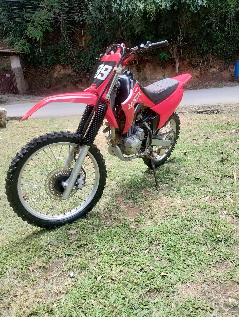 CRF  - Foto 2