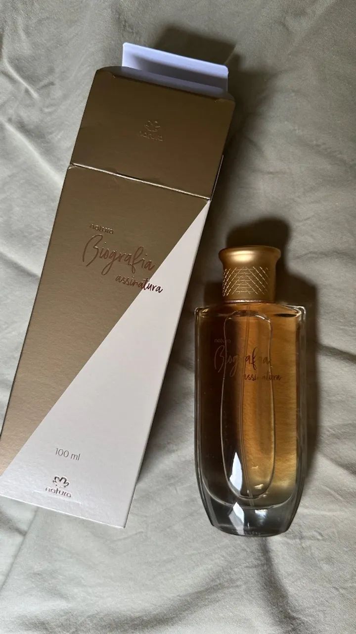 Perfume biografia 