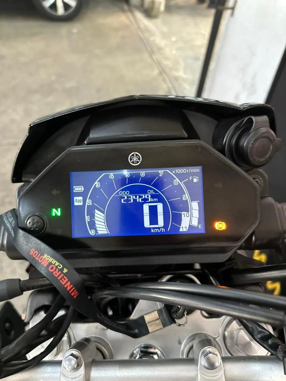 XTZ 250 LANDER CONNECTED - Foto 5