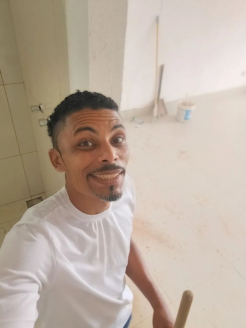  * Mil é uma utilidade, Disponível prá trabalhar  - Foto 3