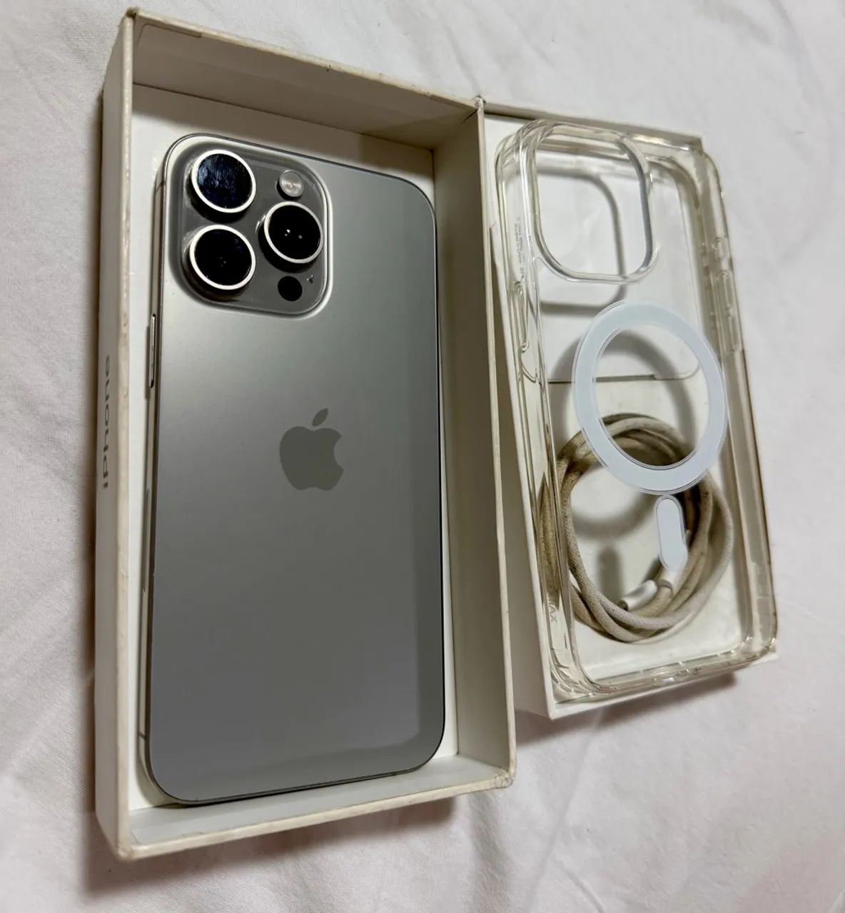 iPhone 15 Pro Max 256 gigas - Foto 2