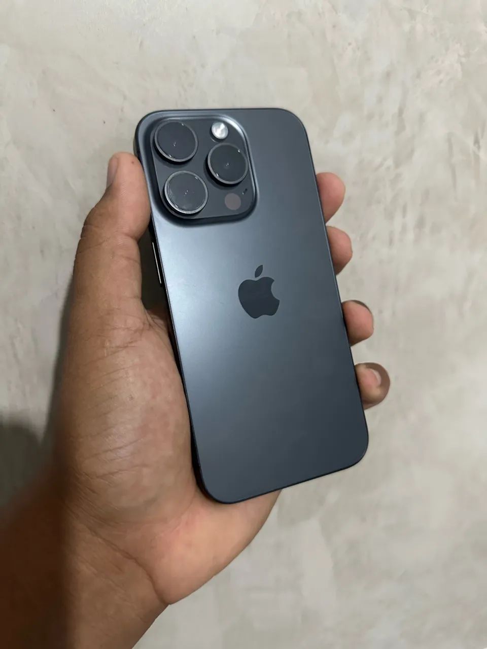 iPhone 15 pro 128gb