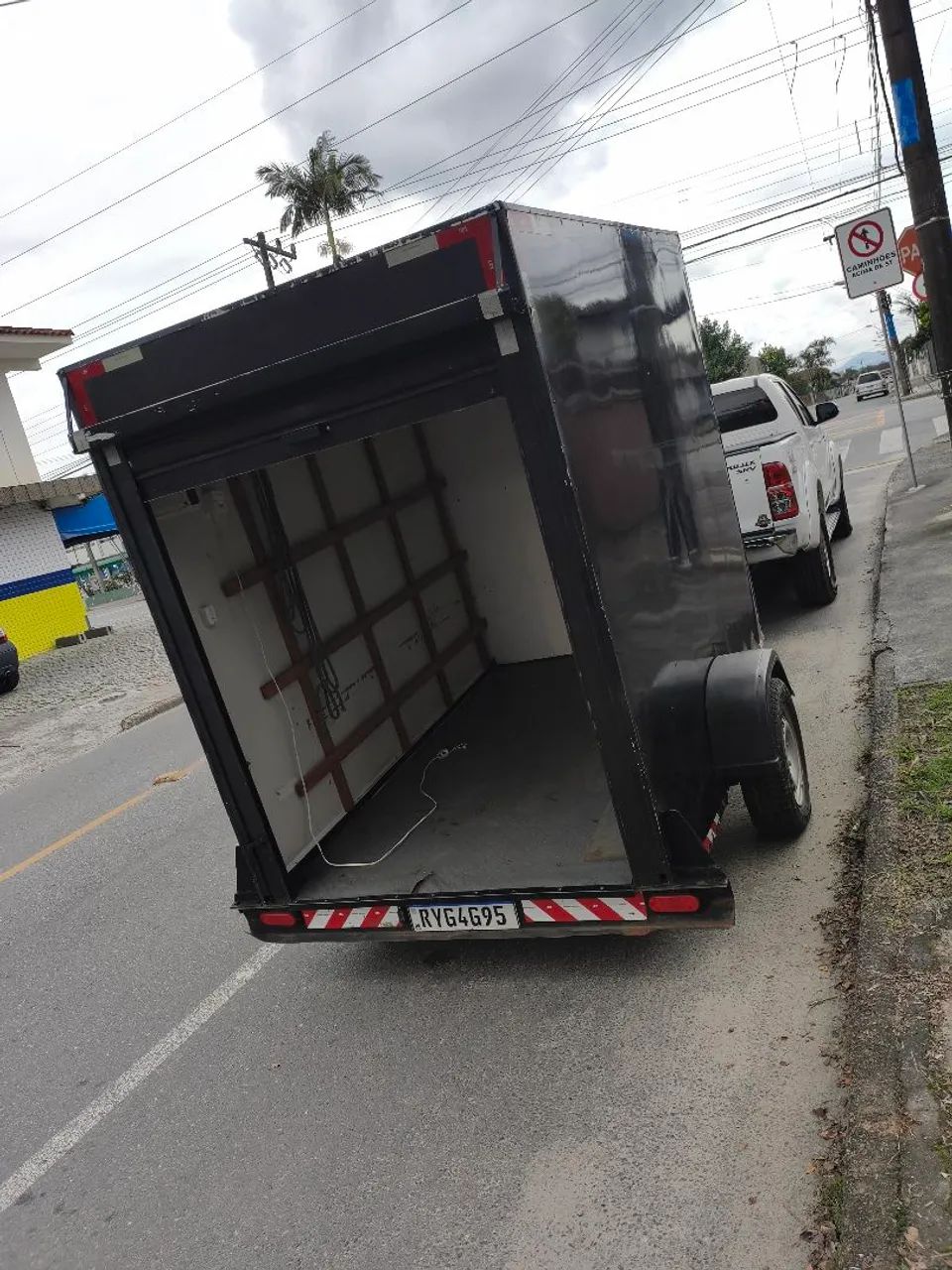 Serviço de frete e pequenas mudanças 