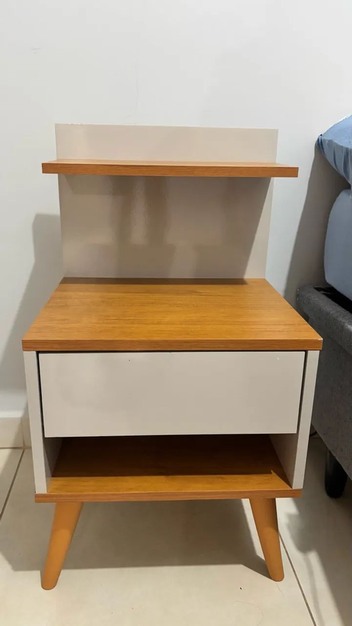 Mesinha cabeceira  - Foto 3