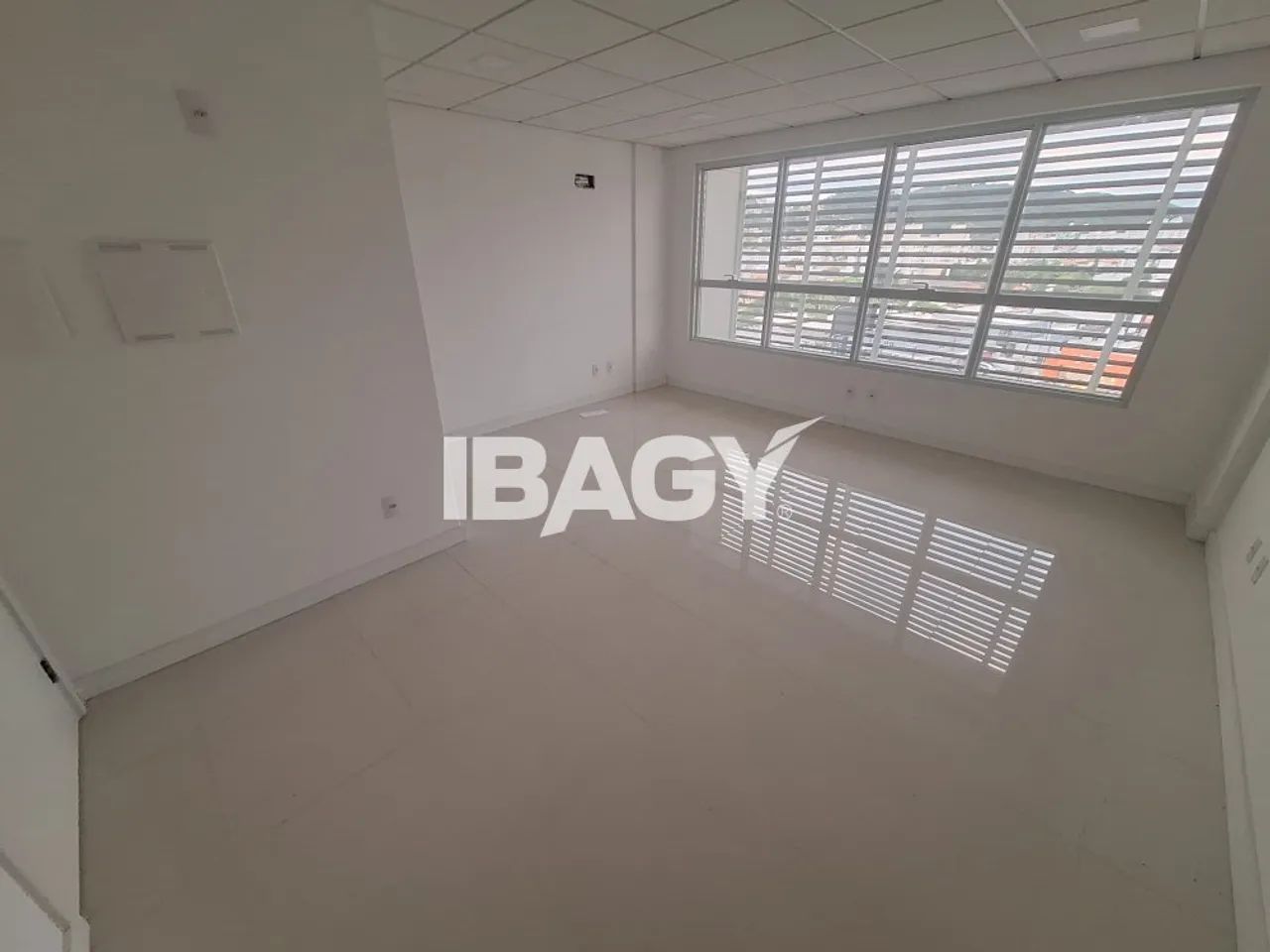 Oportunidade! Salas/Conjuntos em Barreiros - São José - Foto 2