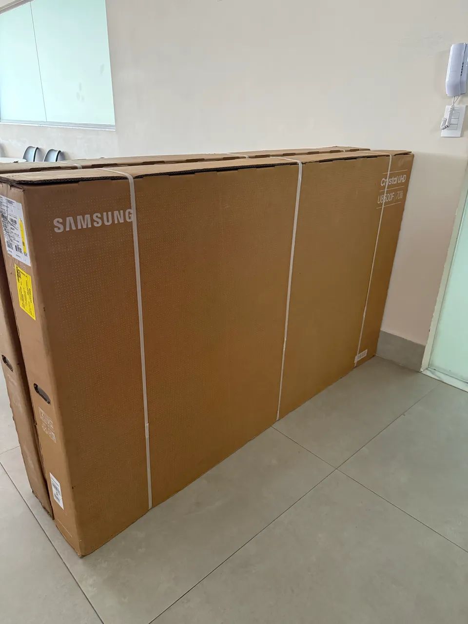 TV 70 POLEGADAS SAMSUNG (NA CAIXA)