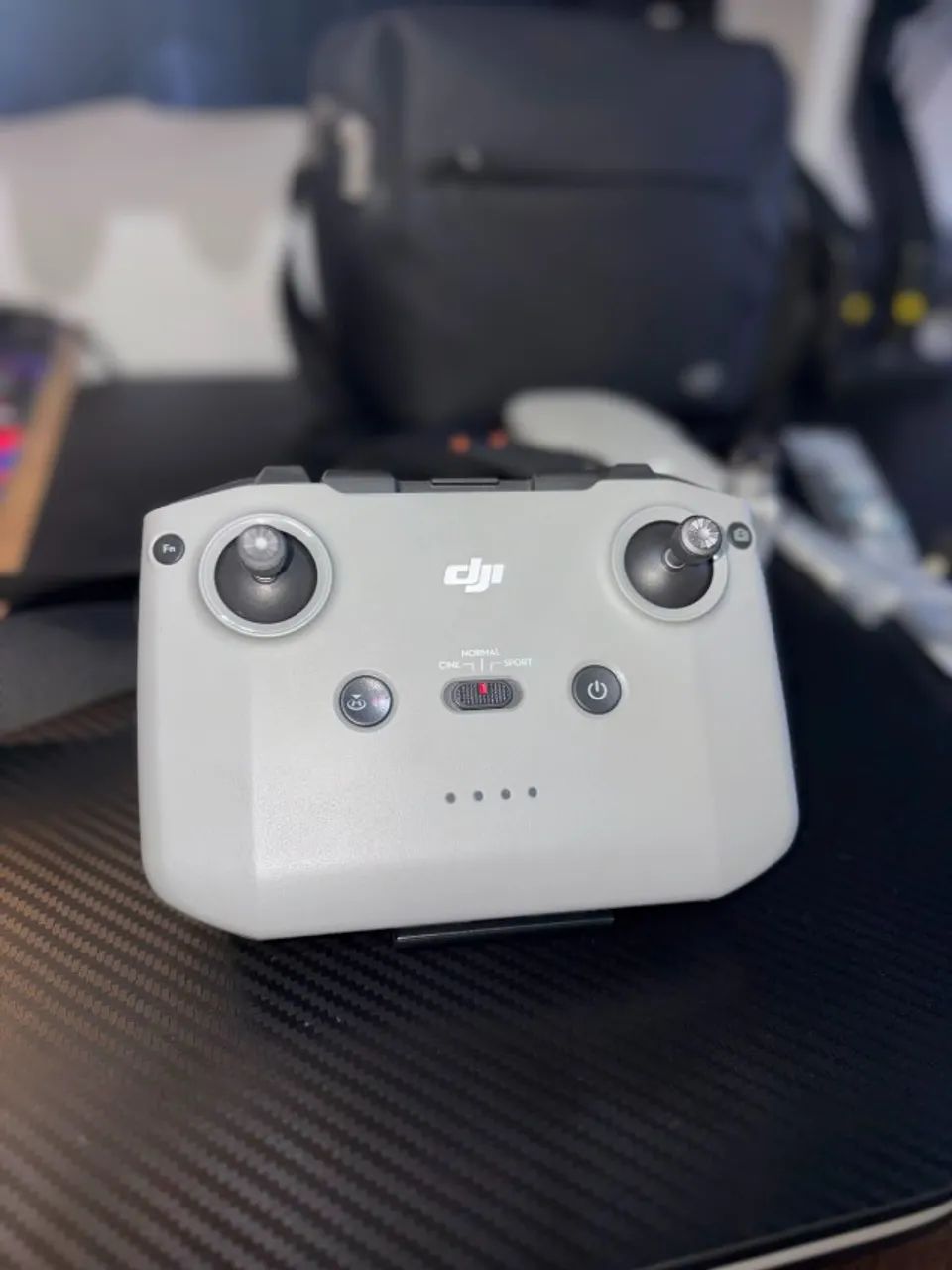 Drone DJI Mini 4K Fly More Combo (Controle sem Tela) - Excelente Estado - C/ Bolsa  - Foto 3