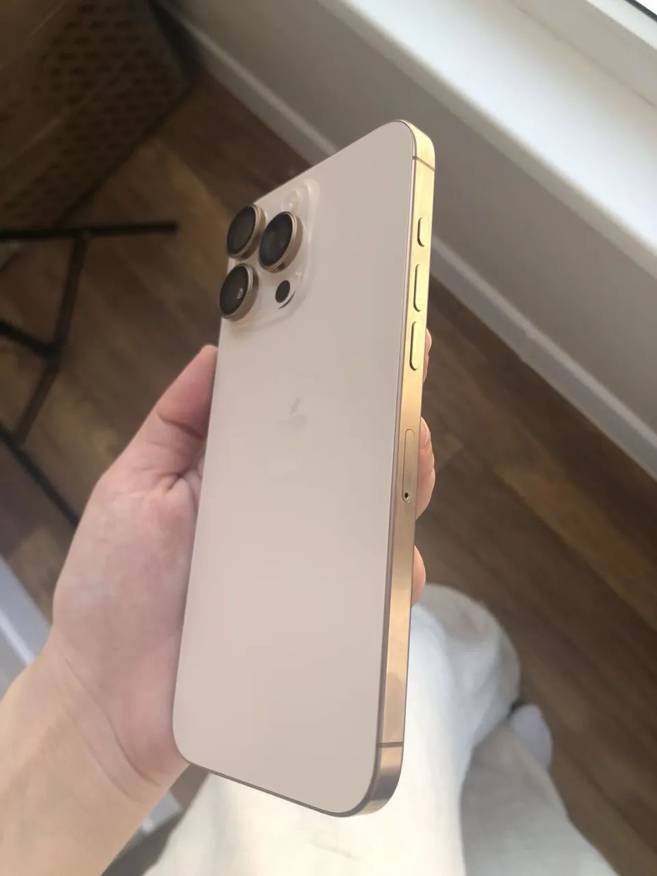 iPhone 16 pro max - Foto 3
