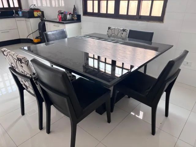 Mesa de Jantar 6 Lugares com Tampo de Vidro e 6 Cadeiras - Excelente Estado - Foto 3