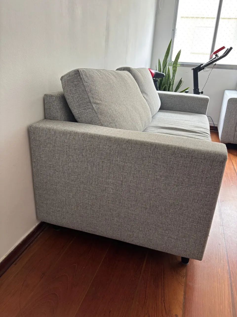 Sofá um e três lugares - conjunto  - Foto 5