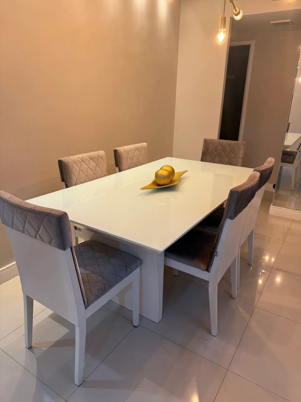 Vendo conjunto de mesa e aparador  - Foto 3