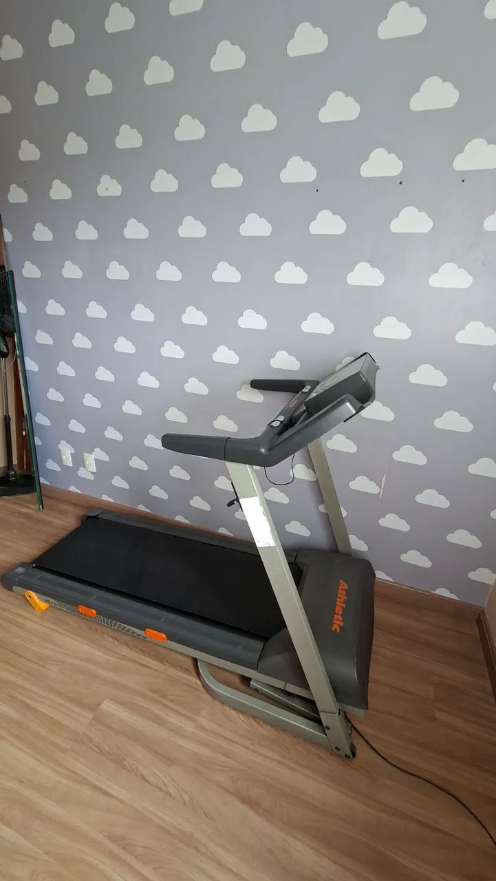 esteira atletic adnance 520ee 