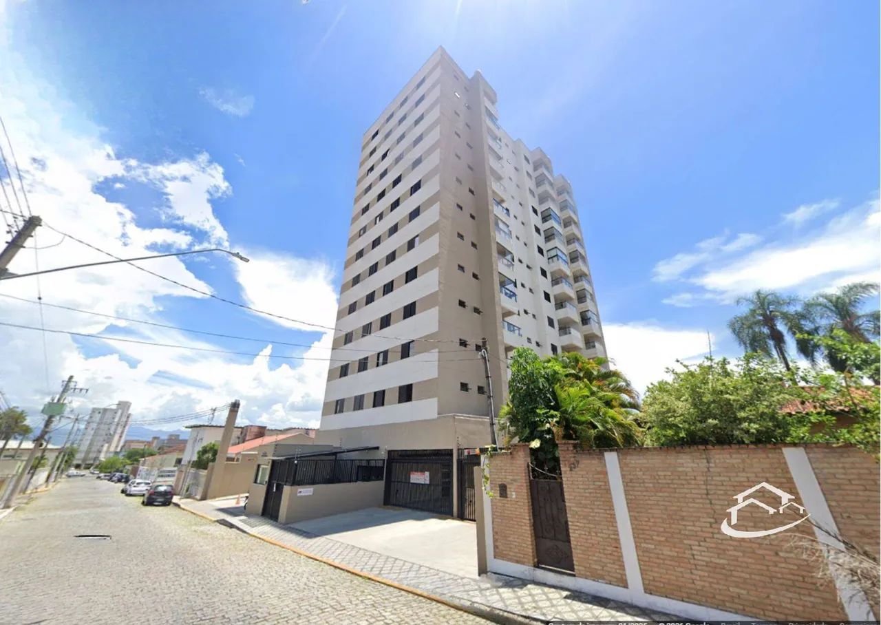 Apartamento no Edifício Oswaldo Aranha em Lorena à Venda
