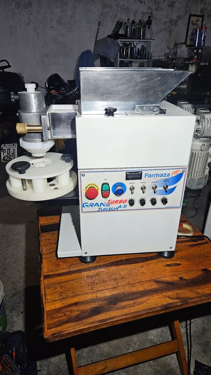 Máquina moduladora de salgados