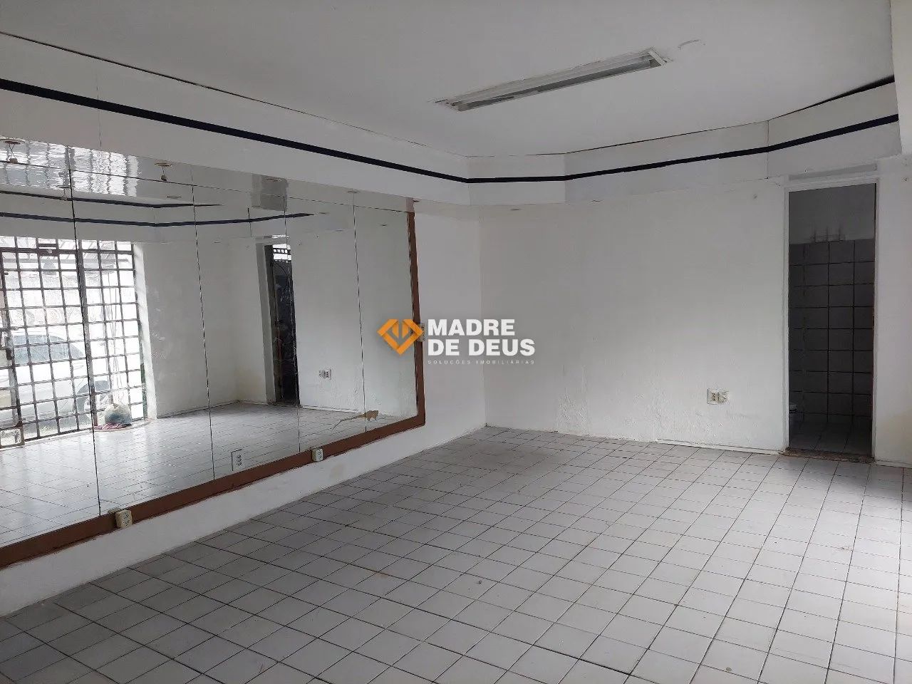 Prédio Comercial em Construção. - Foto 2
