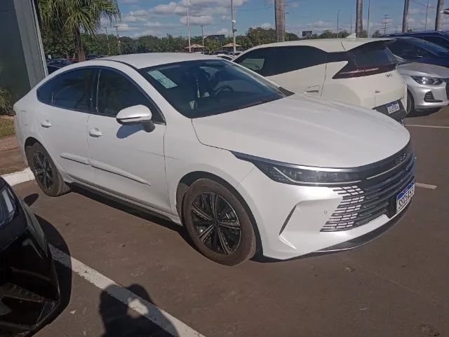 BYD King King GS 1.5 16V Aut. (Hibrido) 2025