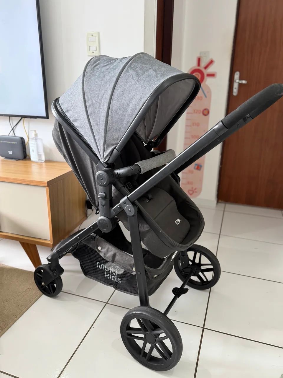 Carrinho de bebê multikids 
