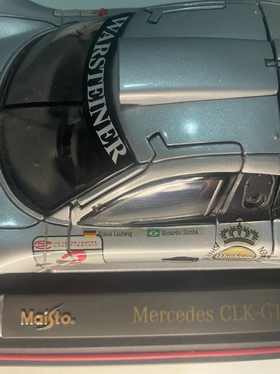 Mercedes-Benz CLK-GTR Warsteiner #2 Maisto 1:18 - Raro para Colecionadores - Foto 4