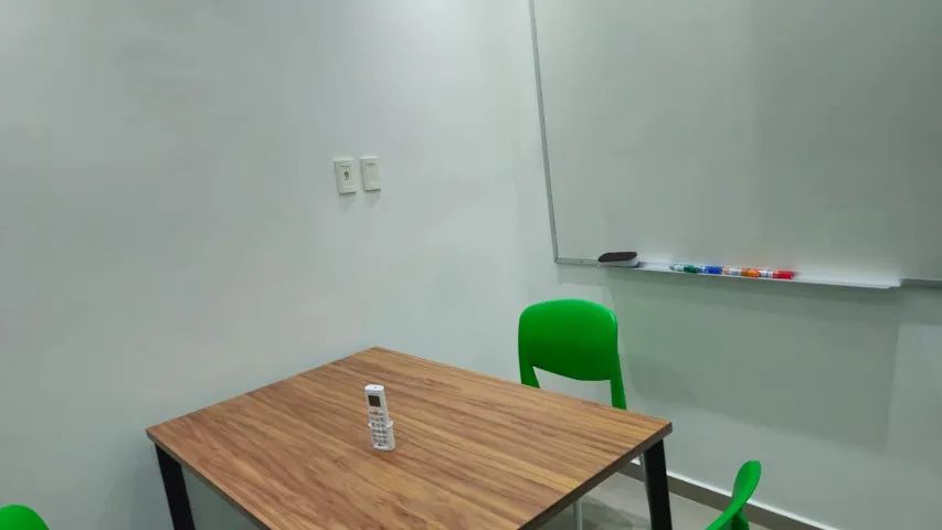 Lousa/Quadro Branco - 1,50 x 1,20 m - Imperdível - Foto 2