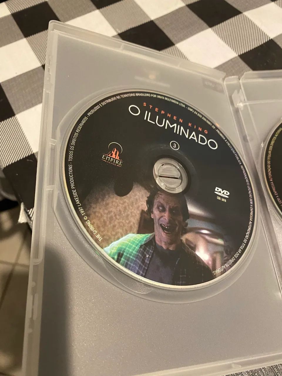 Box DVDs O Iluminado A Minissérie Completa - Foto 2