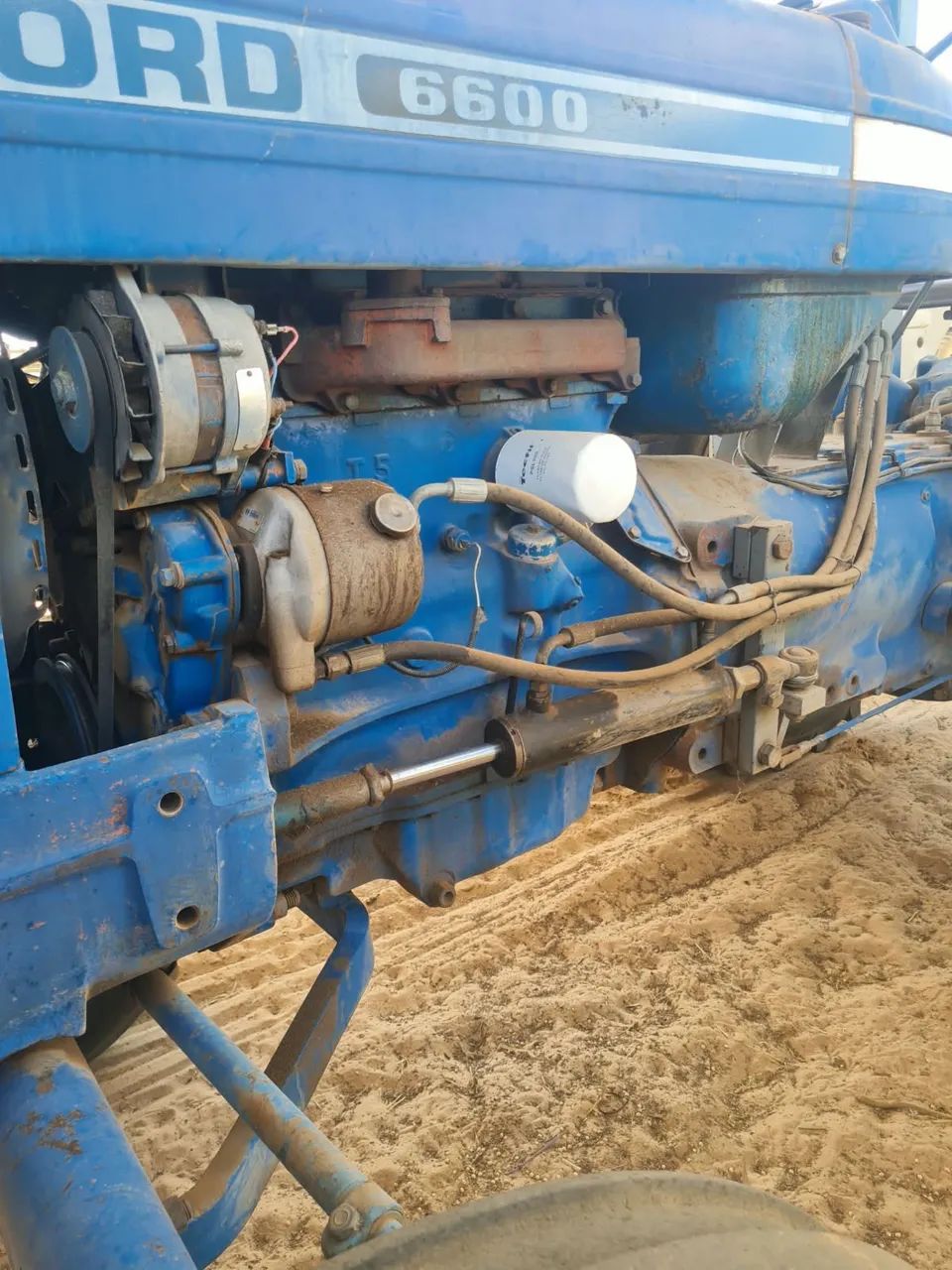 Trator ford 6600 - Foto 3