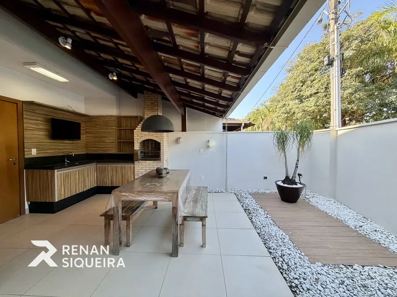 Imóvel para venda tem 126 metros quadrados com 3 quartos