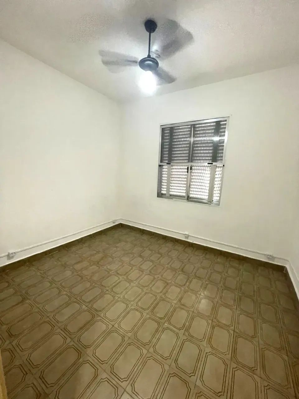Kitnet na quadra da praia, oportunidade - Foto 2