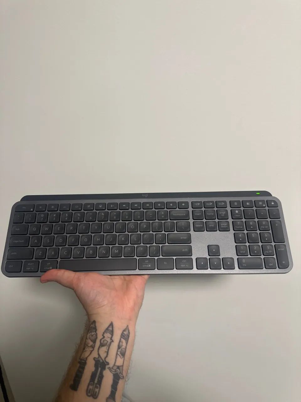 Combo Logitech MX Keys S + MX Master 3S + Apoio de pulso + Capa protetora