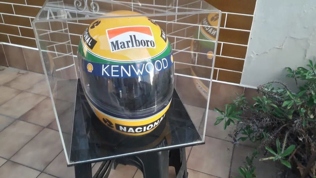 capacete do senna , no caser muito novo  - Foto 3