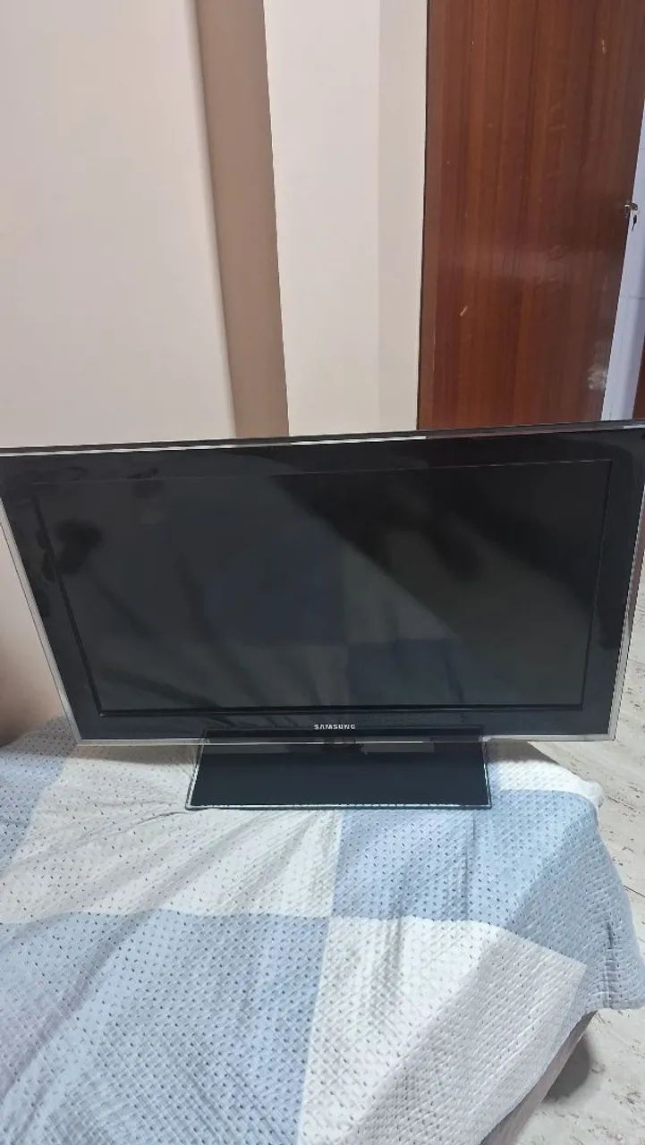 Televisão LN32D550K7G com defeito, pra sair rápido!