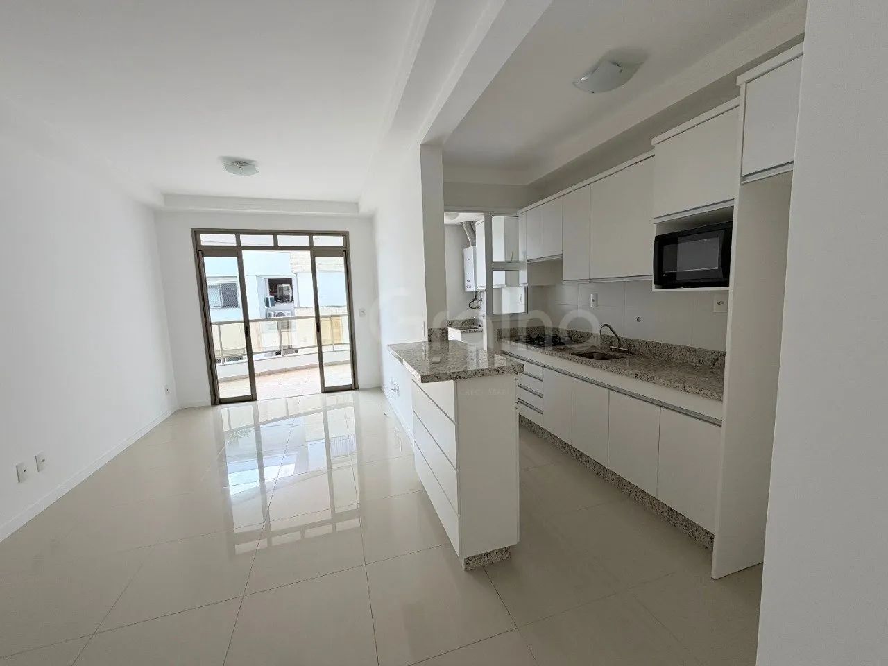 Apartamento de 86m² com 2 quartos sendo 1 suíte no bairro João Paulo