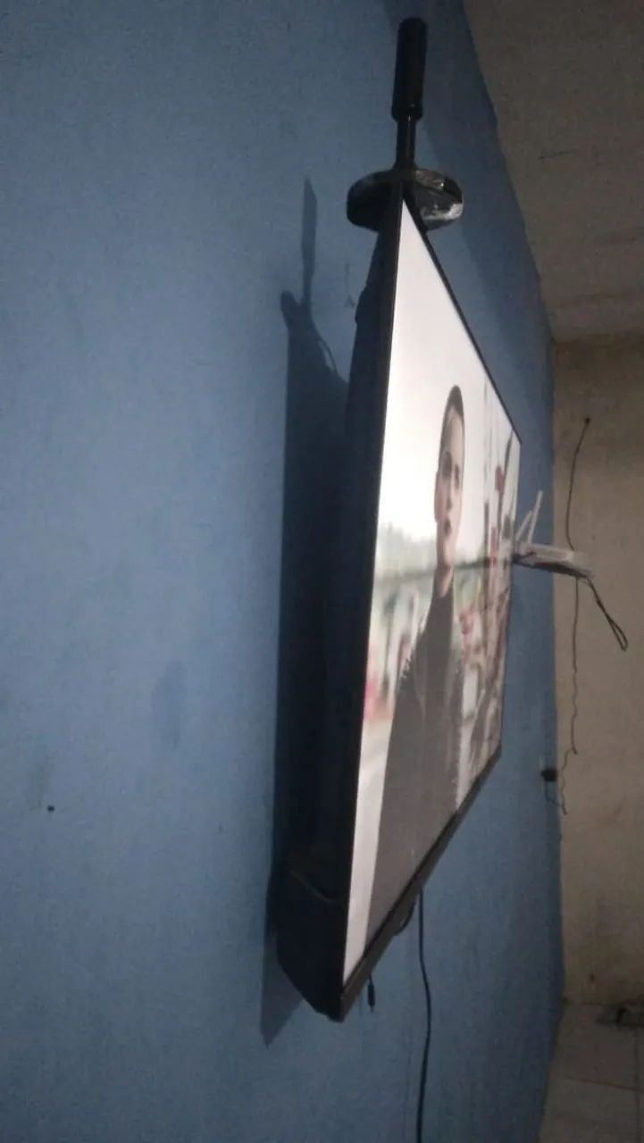 Tv 40 polegadas nova 5 meses de uso com nota fical - Foto 2