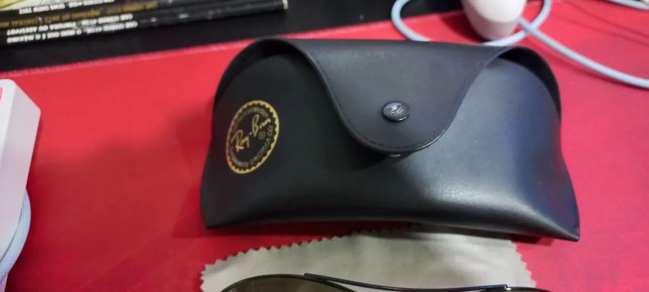 Óculos escuro rayban original com pouco uso!! - Foto 2